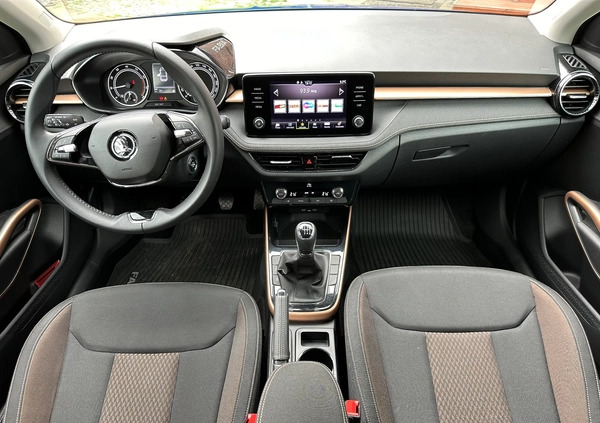 Skoda Fabia cena 86900 przebieg: 8000, rok produkcji 2023 z Wrocław małe 191